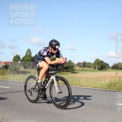 25.08.2024 - Elbe Triathlon Hamburg Fuchs,  Jonas http://msf.ph/oto/6829030 25.08.2024 09:38:18 Radfahren 479, 464, 309 meine-sportfotos.de
