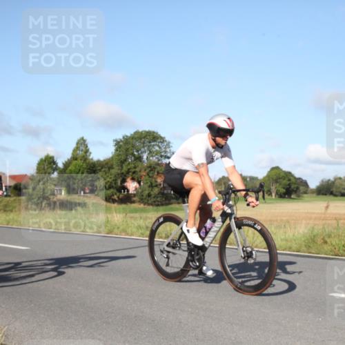 25.08.2024 - Elbe Triathlon Hamburg Fuchs,  Jonas http://msf.ph/oto/6829037 25.08.2024 09:38:26 Radfahren 309, 375, 349, 213 meine-sportfotos.de