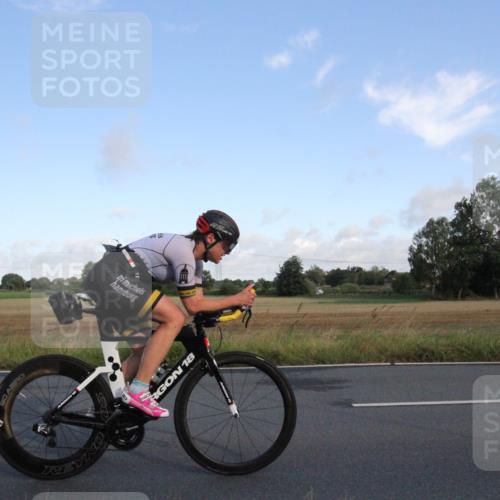 25.08.2024 - Elbe Triathlon Hamburg Fuchs,  Jonas http://msf.ph/oto/6829071 25.08.2024 09:00:35 Radfahren 88, 163, 118, 63 meine-sportfotos.de