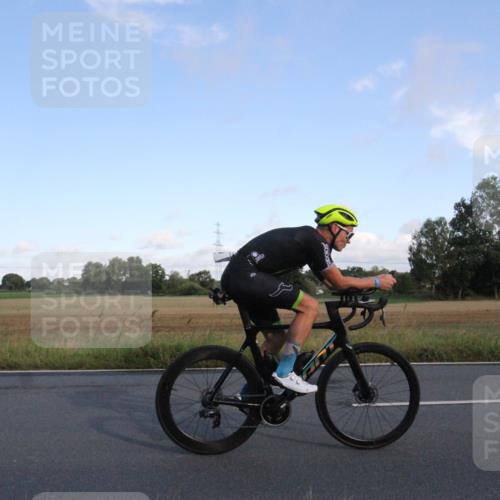 25.08.2024 - Elbe Triathlon Hamburg Fuchs,  Jonas http://msf.ph/oto/6829117 25.08.2024 09:01:58 Radfahren 330, 207 meine-sportfotos.de