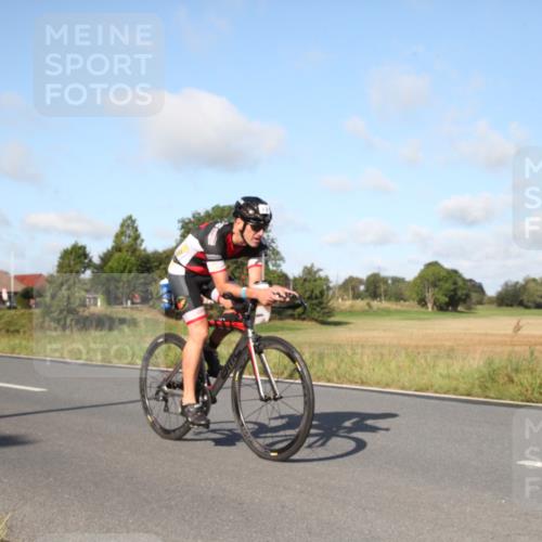 25.08.2024 - Elbe Triathlon Hamburg Fuchs,  Jonas http://msf.ph/oto/6829187 25.08.2024 09:39:53 Radfahren 122, 237, 414, 117, 283, 451 meine-sportfotos.de