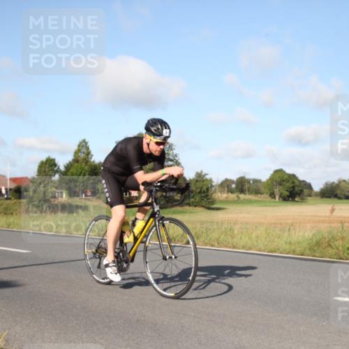 25.08.2024 - Elbe Triathlon Hamburg Fuchs,  Jonas http://msf.ph/oto/6829197 25.08.2024 09:39:55 Radfahren 414, 117, 283, 451, 284, 363 meine-sportfotos.de