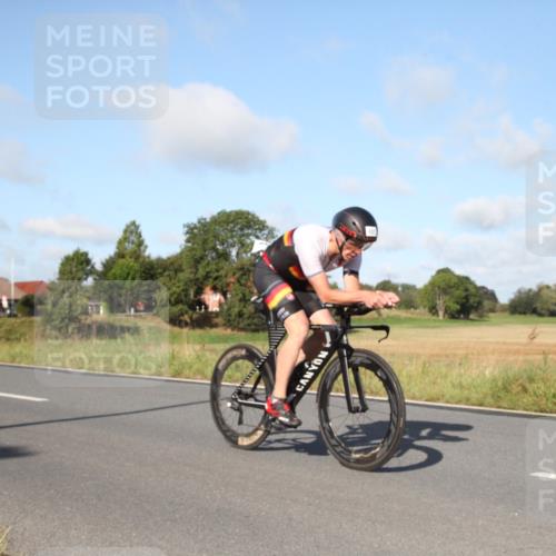 25.08.2024 - Elbe Triathlon Hamburg Fuchs,  Jonas http://msf.ph/oto/6829201 25.08.2024 09:39:59 Radfahren 117, 283, 451, 284, 363, 161, 408, 174 meine-sportfotos.de