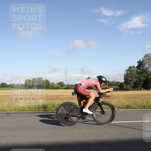 25.08.2024 - Elbe Triathlon Hamburg Fuchs,  Jonas http://msf.ph/oto/6829226 25.08.2024 09:06:11 Radfahren 139 meine-sportfotos.de