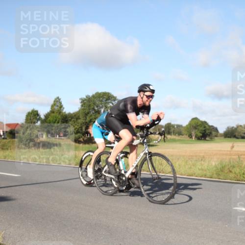 25.08.2024 - Elbe Triathlon Hamburg Fuchs,  Jonas http://msf.ph/oto/6829227 25.08.2024 09:40:19 Radfahren 415, 420, 403, 390, 261 meine-sportfotos.de