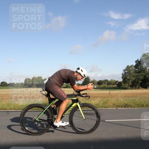 25.08.2024 - Elbe Triathlon Hamburg Fuchs,  Jonas http://msf.ph/oto/6829239 25.08.2024 09:06:42 Radfahren 62, 172 meine-sportfotos.de