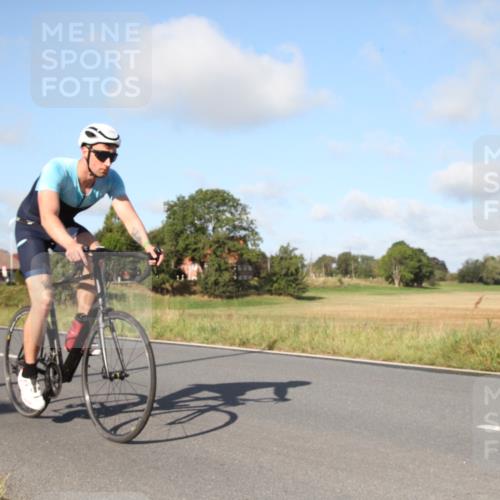 25.08.2024 - Elbe Triathlon Hamburg Fuchs,  Jonas http://msf.ph/oto/6829241 25.08.2024 09:40:38 Radfahren 452, 205 meine-sportfotos.de