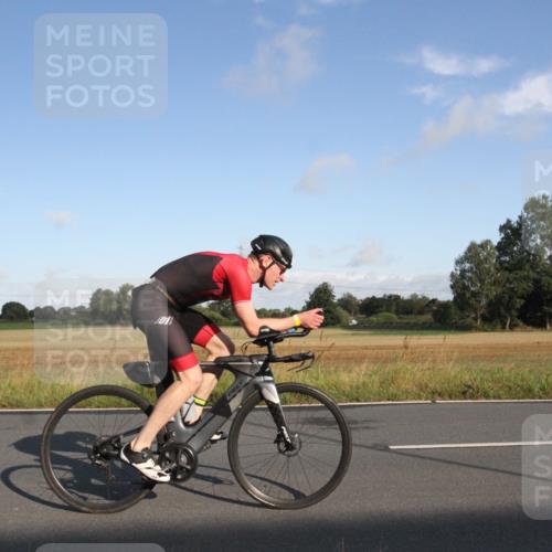 25.08.2024 - Elbe Triathlon Hamburg Fuchs,  Jonas http://msf.ph/oto/6829250 25.08.2024 09:06:56 Radfahren 80, 243, 79, 262 meine-sportfotos.de