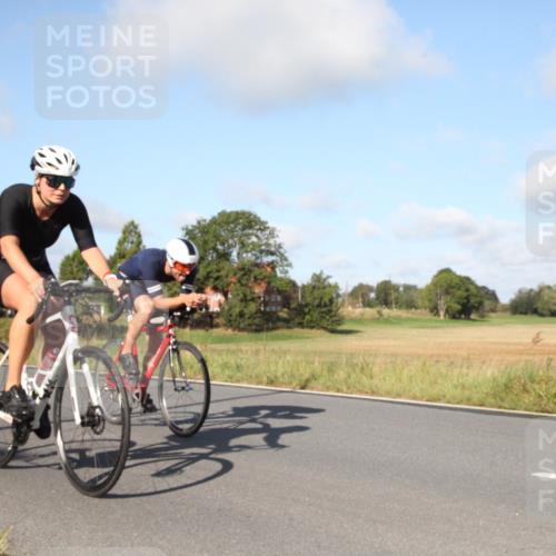 25.08.2024 - Elbe Triathlon Hamburg Fuchs,  Jonas http://msf.ph/oto/6829297 25.08.2024 09:41:13 Radfahren 443, 548, 207, 110, 236, 163, 193, 180, 185, 293 meine-sportfotos.de