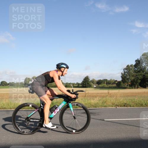 25.08.2024 - Elbe Triathlon Hamburg Fuchs,  Jonas http://msf.ph/oto/6829361 25.08.2024 09:08:21 Radfahren 275, 236, 42, 153, 120 meine-sportfotos.de