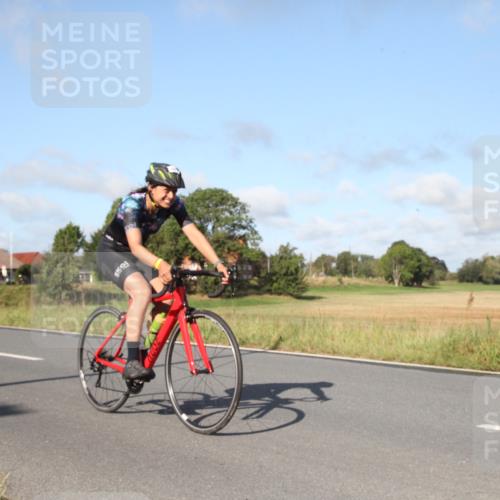 25.08.2024 - Elbe Triathlon Hamburg Fuchs,  Jonas http://msf.ph/oto/6829391 25.08.2024 09:42:13 Radfahren 262, 358, 485, 398, 515 meine-sportfotos.de