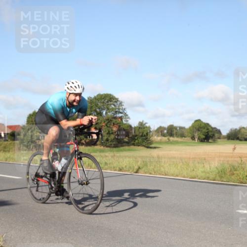 25.08.2024 - Elbe Triathlon Hamburg Fuchs,  Jonas http://msf.ph/oto/6829405 25.08.2024 09:42:21 Radfahren 515, 166, 421, 545 meine-sportfotos.de