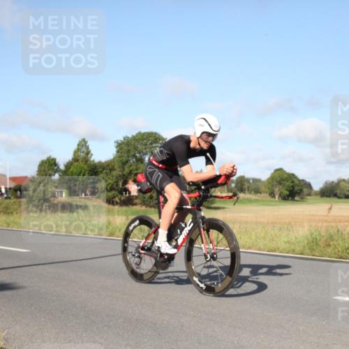 25.08.2024 - Elbe Triathlon Hamburg Fuchs,  Jonas http://msf.ph/oto/6829408 25.08.2024 09:42:24 Radfahren 515, 166, 421, 545, 285, 235 meine-sportfotos.de