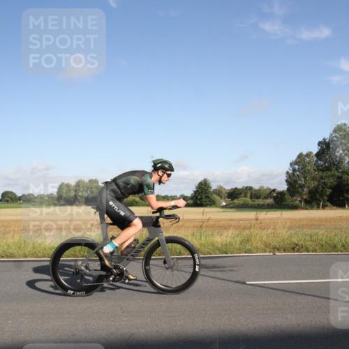 25.08.2024 - Elbe Triathlon Hamburg Fuchs,  Jonas http://msf.ph/oto/6829426 25.08.2024 09:09:03 Radfahren 84, 56, 209, 241, 310, 278 meine-sportfotos.de