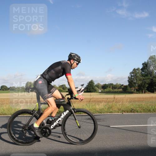 25.08.2024 - Elbe Triathlon Hamburg Fuchs,  Jonas http://msf.ph/oto/6829429 25.08.2024 09:09:05 Radfahren 84, 56, 209, 241, 310, 278 meine-sportfotos.de