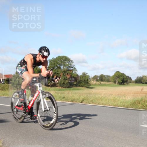 25.08.2024 - Elbe Triathlon Hamburg Fuchs,  Jonas http://msf.ph/oto/6829430 25.08.2024 09:42:33 Radfahren 285, 235, 372, 378, 215, 157, 525 meine-sportfotos.de