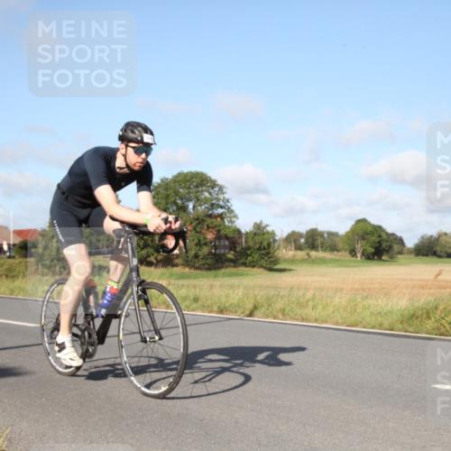 25.08.2024 - Elbe Triathlon Hamburg Fuchs,  Jonas http://msf.ph/oto/6829435 25.08.2024 09:42:34 Radfahren 285, 235, 372, 378, 215, 157, 525, 543 meine-sportfotos.de