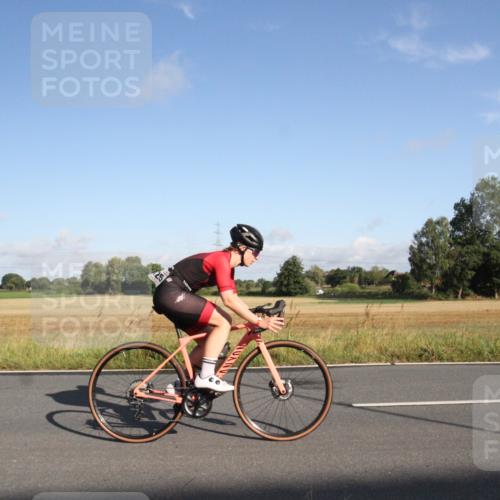25.08.2024 - Elbe Triathlon Hamburg Fuchs,  Jonas http://msf.ph/oto/6829455 25.08.2024 09:09:20 Radfahren 142, 261, 121, 141, 46, 303 meine-sportfotos.de