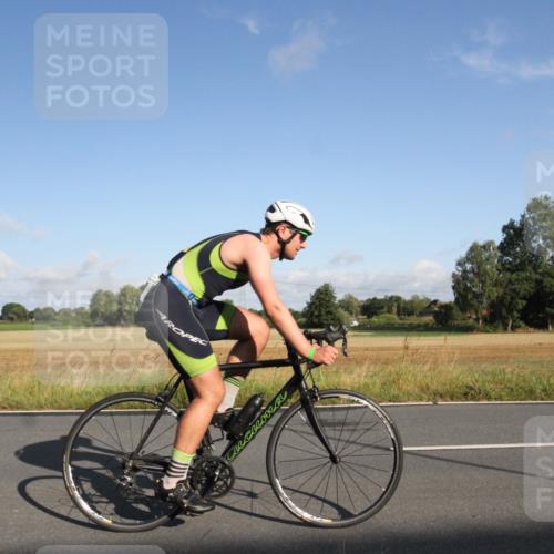25.08.2024 - Elbe Triathlon Hamburg Fuchs,  Jonas http://msf.ph/oto/6829489 25.08.2024 09:09:48 Radfahren 160, 285, 237 meine-sportfotos.de