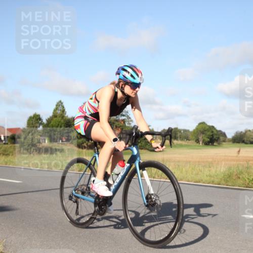 25.08.2024 - Elbe Triathlon Hamburg Fuchs,  Jonas http://msf.ph/oto/6829496 25.08.2024 09:43:18 Radfahren 417, 150, 243, 507, 317, 530, 165, 411 meine-sportfotos.de