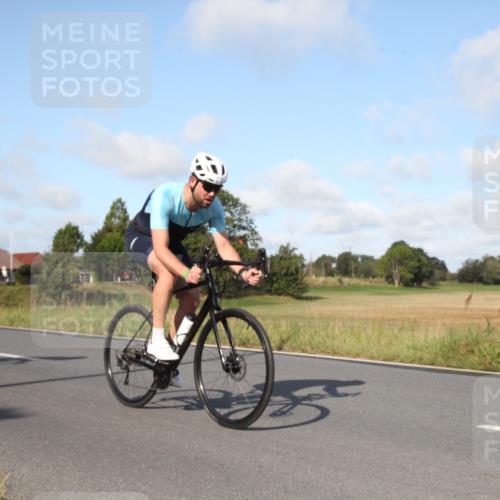 25.08.2024 - Elbe Triathlon Hamburg Fuchs,  Jonas http://msf.ph/oto/6829541 25.08.2024 09:43:55 Radfahren 362, 270, 341, 251 meine-sportfotos.de