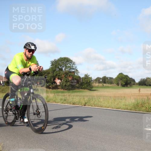 25.08.2024 - Elbe Triathlon Hamburg Fuchs,  Jonas http://msf.ph/oto/6829553 25.08.2024 09:44:01 Radfahren 341, 251, 528, 200 meine-sportfotos.de