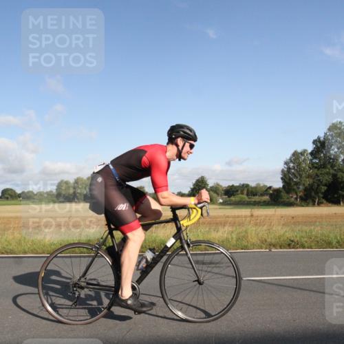25.08.2024 - Elbe Triathlon Hamburg Fuchs,  Jonas http://msf.ph/oto/6829554 25.08.2024 09:10:51 Radfahren 74, 230, 77, 238, 97 meine-sportfotos.de