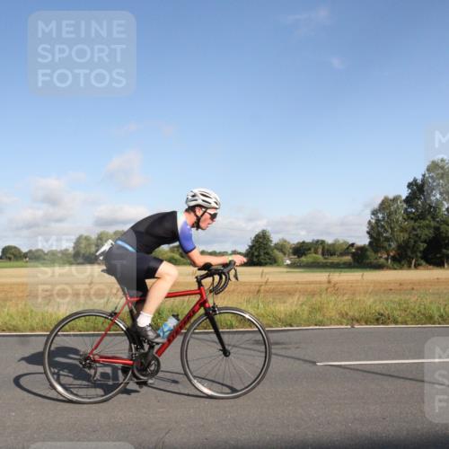 25.08.2024 - Elbe Triathlon Hamburg Fuchs,  Jonas http://msf.ph/oto/6829637 25.08.2024 09:11:56 Radfahren 217, 244, 194 meine-sportfotos.de