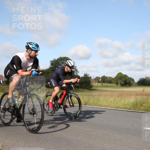 25.08.2024 - Elbe Triathlon Hamburg Fuchs,  Jonas http://msf.ph/oto/6829714 25.08.2024 09:45:39 Radfahren 374, 277, 520, 351, 170, 383, 391 meine-sportfotos.de