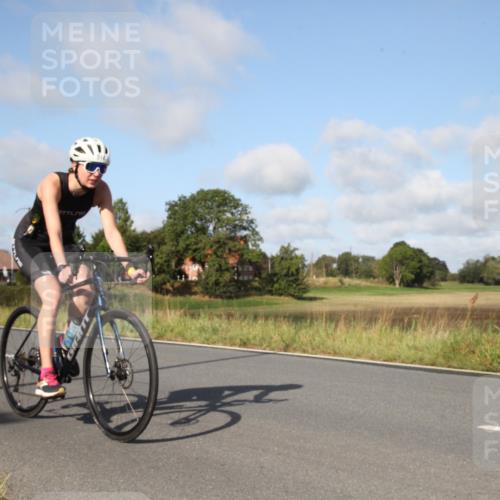 25.08.2024 - Elbe Triathlon Hamburg Fuchs,  Jonas http://msf.ph/oto/6829743 25.08.2024 09:45:53 Radfahren 483, 547, 214, 137, 514, 476, 418, 336, 229 meine-sportfotos.de