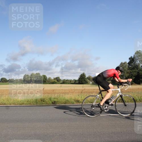 25.08.2024 - Elbe Triathlon Hamburg Fuchs,  Jonas http://msf.ph/oto/6829794 25.08.2024 09:14:32 Radfahren 90, 136, 403, 250 meine-sportfotos.de