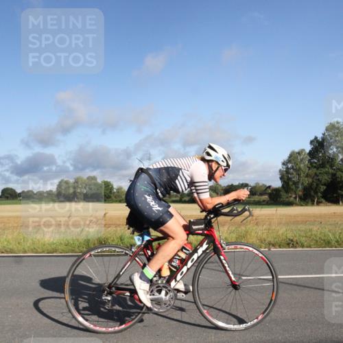 25.08.2024 - Elbe Triathlon Hamburg Fuchs,  Jonas http://msf.ph/oto/6829812 25.08.2024 09:14:41 Radfahren 250, 147, 219 meine-sportfotos.de