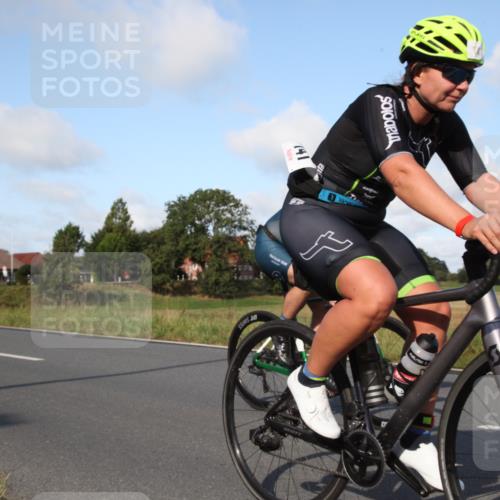 25.08.2024 - Elbe Triathlon Hamburg Fuchs,  Jonas http://msf.ph/oto/6829877 25.08.2024 09:47:00 Radfahren 494, 361, 302, 141 meine-sportfotos.de