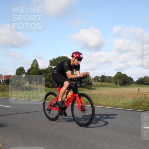 25.08.2024 - Elbe Triathlon Hamburg Fuchs,  Jonas http://msf.ph/oto/6829929 25.08.2024 09:47:25 Radfahren 532, 487, 441, 271, 488, 493, 223, 245 meine-sportfotos.de
