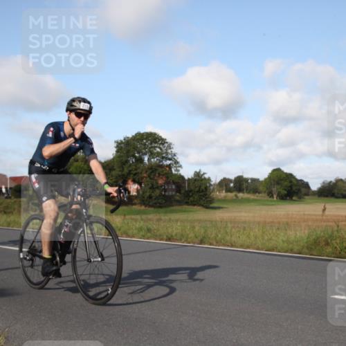 25.08.2024 - Elbe Triathlon Hamburg Fuchs,  Jonas http://msf.ph/oto/6829941 25.08.2024 09:47:28 Radfahren 441, 271, 488, 493, 223, 245 meine-sportfotos.de