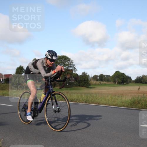 25.08.2024 - Elbe Triathlon Hamburg Fuchs,  Jonas http://msf.ph/oto/6829974 25.08.2024 09:47:50 Radfahren 113, 424, 356, 304, 350 meine-sportfotos.de