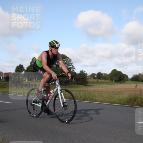 25.08.2024 - Elbe Triathlon Hamburg Fuchs,  Jonas http://msf.ph/oto/6830055 25.08.2024 09:48:23 Radfahren 323, 499, 491, 393, 203, 517, 366, 549 meine-sportfotos.de