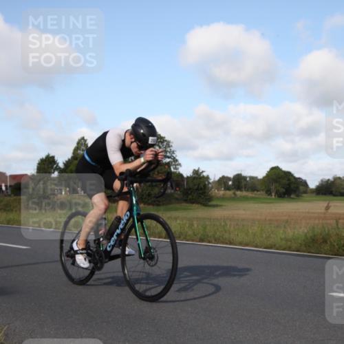 25.08.2024 - Elbe Triathlon Hamburg Fuchs,  Jonas http://msf.ph/oto/6830058 25.08.2024 09:48:25 Radfahren 491, 393, 203, 517, 366, 549 meine-sportfotos.de