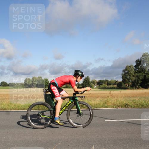 25.08.2024 - Elbe Triathlon Hamburg Fuchs,  Jonas http://msf.ph/oto/6830147 25.08.2024 09:18:37 Radfahren 228, 73, 50, 242 meine-sportfotos.de