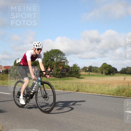 25.08.2024 - Elbe Triathlon Hamburg Fuchs,  Jonas http://msf.ph/oto/6830199 25.08.2024 09:49:36 Radfahren 307, 538, 445 meine-sportfotos.de