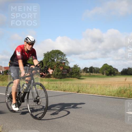 25.08.2024 - Elbe Triathlon Hamburg Fuchs,  Jonas http://msf.ph/oto/6830201 25.08.2024 09:49:43 Radfahren 445, 275, 509, 241, 263 meine-sportfotos.de
