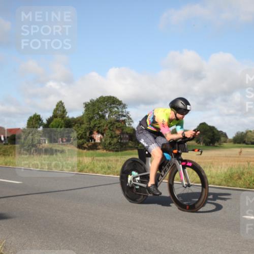 25.08.2024 - Elbe Triathlon Hamburg Fuchs,  Jonas http://msf.ph/oto/6830245 25.08.2024 09:49:53 Radfahren 144, 357, 209, 399, 433 meine-sportfotos.de