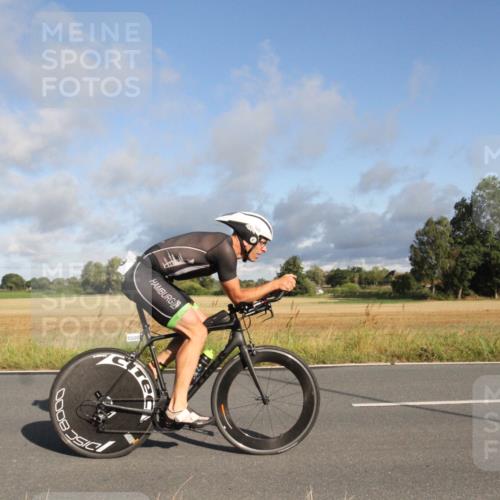 25.08.2024 - Elbe Triathlon Hamburg Fuchs,  Jonas http://msf.ph/oto/6830306 25.08.2024 09:20:36 Radfahren 328, 274, 224, 316, 159, 245, 80, 433 meine-sportfotos.de