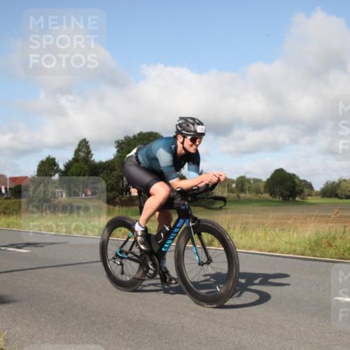 25.08.2024 - Elbe Triathlon Hamburg Fuchs,  Jonas http://msf.ph/oto/6830361 25.08.2024 09:51:03 Radfahren 526, 395 meine-sportfotos.de