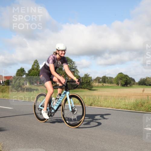 25.08.2024 - Elbe Triathlon Hamburg Fuchs,  Jonas http://msf.ph/oto/6830390 25.08.2024 09:51:26 Radfahren 266, 490, 265 meine-sportfotos.de