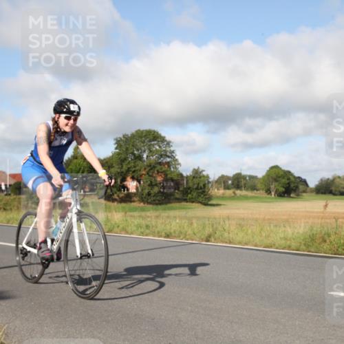 25.08.2024 - Elbe Triathlon Hamburg Fuchs,  Jonas http://msf.ph/oto/6830405 25.08.2024 09:51:47 Radfahren 340, 477, 208, 331, 529 meine-sportfotos.de