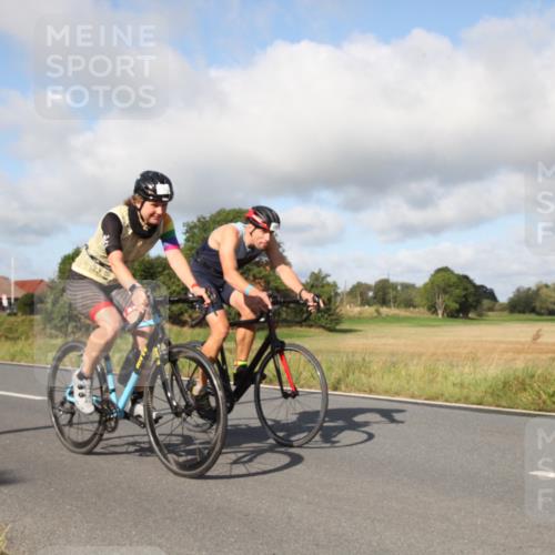 25.08.2024 - Elbe Triathlon Hamburg Fuchs,  Jonas http://msf.ph/oto/6830440 25.08.2024 09:52:11 Radfahren 369, 367, 155 meine-sportfotos.de
