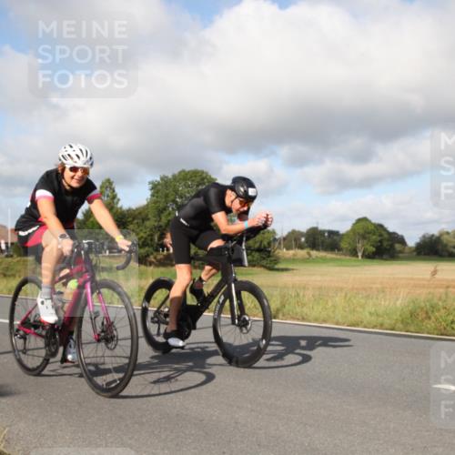 25.08.2024 - Elbe Triathlon Hamburg Fuchs,  Jonas http://msf.ph/oto/6830464 25.08.2024 09:52:35 Radfahren 389, 289, 426, 527, 309 meine-sportfotos.de