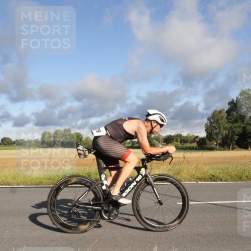 25.08.2024 - Elbe Triathlon Hamburg Fuchs,  Jonas http://msf.ph/oto/6830481 25.08.2024 09:22:20 Radfahren 184, 37, 169, 179, 62, 440, 410, 128, 75 meine-sportfotos.de