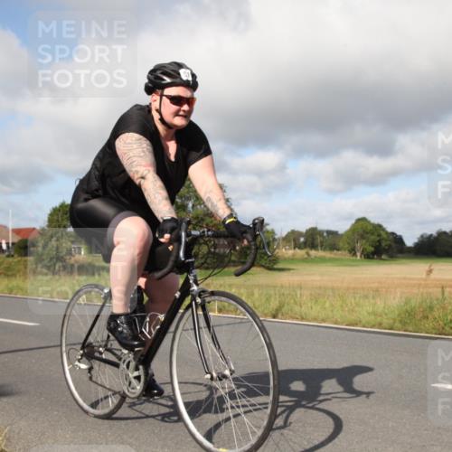 25.08.2024 - Elbe Triathlon Hamburg Fuchs,  Jonas http://msf.ph/oto/6830499 25.08.2024 09:53:02 Radfahren 347, 519, 310, 403, 342 meine-sportfotos.de